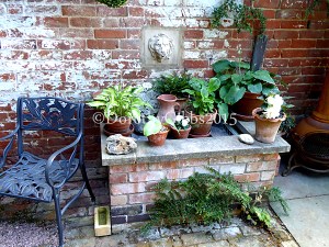 This was round another corner, leading to yet another secret sitting place.